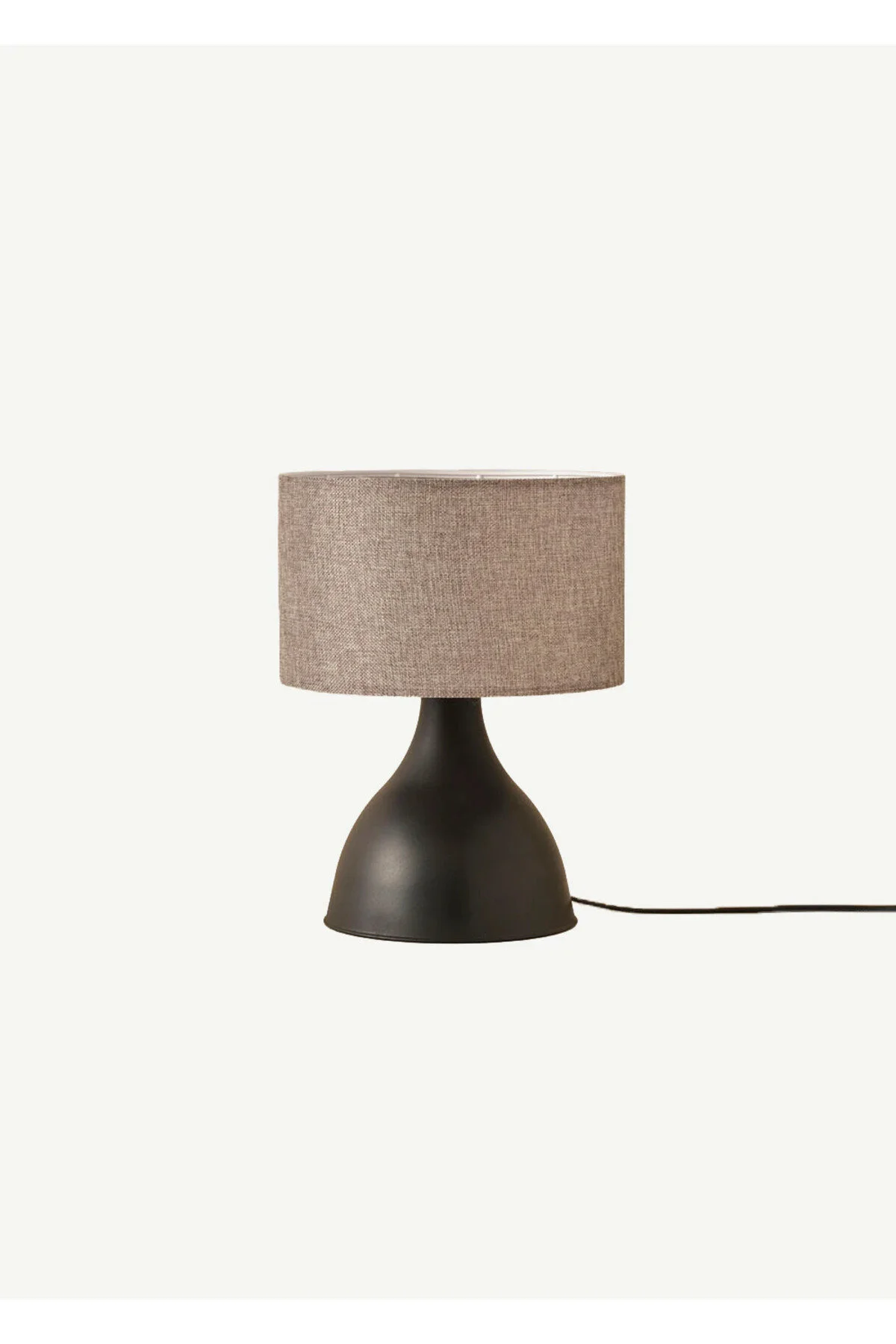 آباژور خاکستری سیاه با عنوان KONA LAMPSHADE CYLINDER 25X15X34 سانتی متر بلا میسون Bella Maison