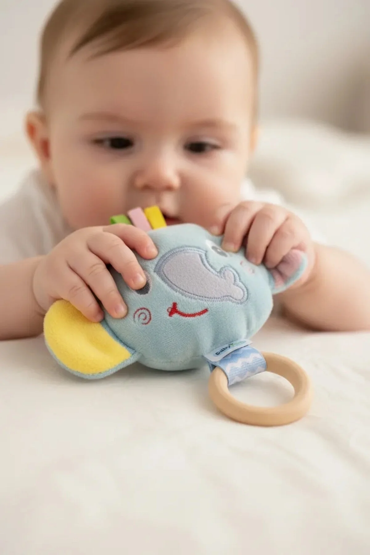 اسباب بازی های پشمی دندان گیر فیل ناز با حلقه چوبی سبز Babyjem