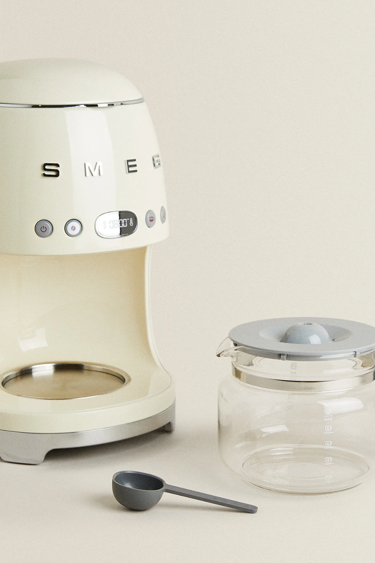 قهوه ساز فیلتری دستگاه فیلتر دار کرم رترو سبک دهه 50 اورجینال Smeg