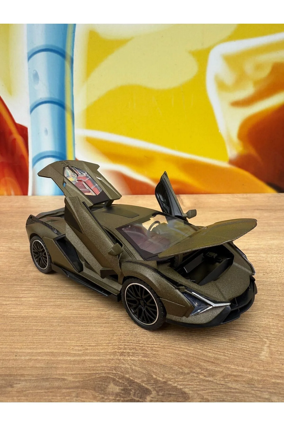 ماشین اسباب بازی LAMBORGHINI مدل نوشیدنی VENENO DINECAST درب لگه KAPUT scntoys