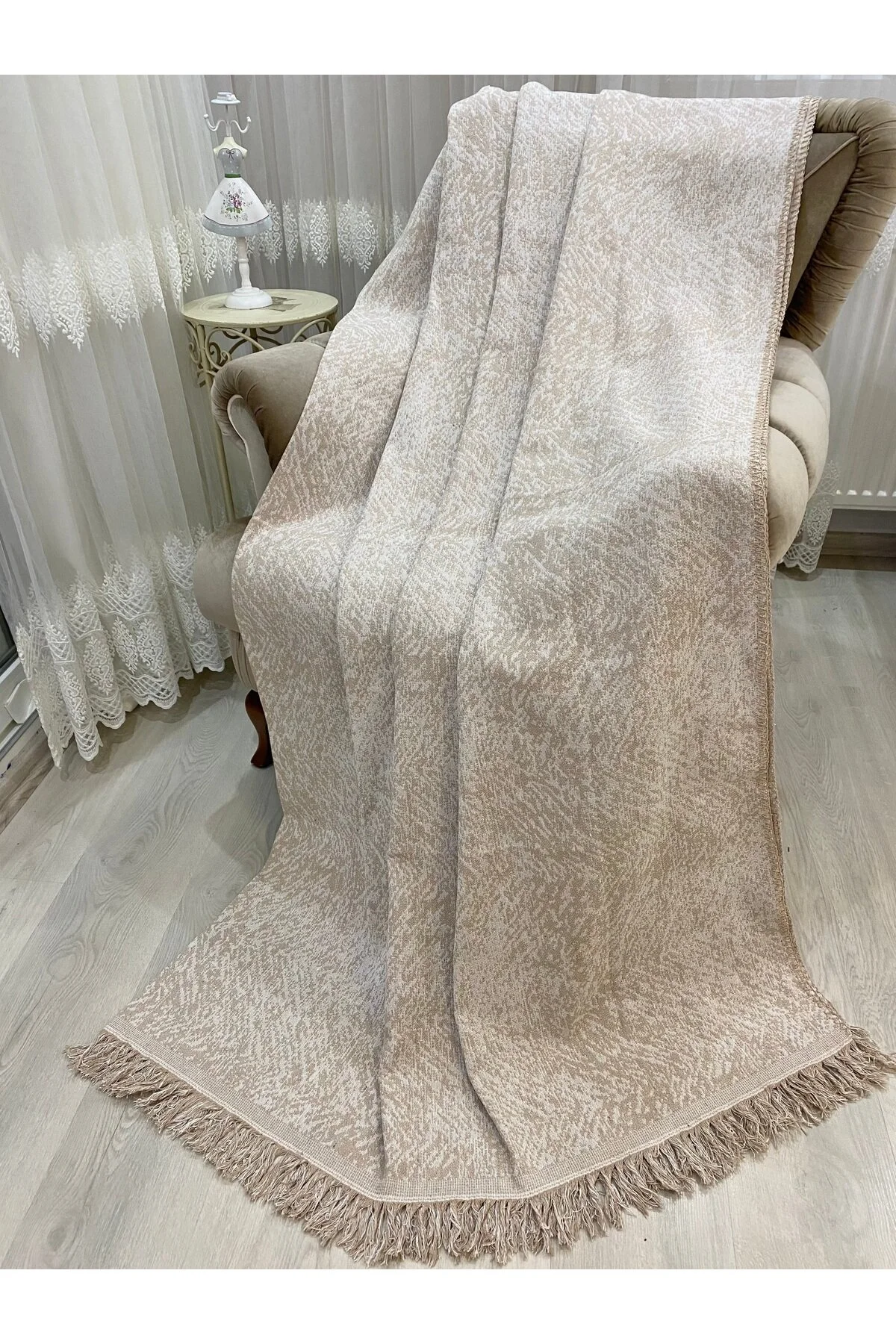 Özlü Home روتختی مبل نخی لوکس 170x220 بژ دو طرفه ضد عرق لغزش و جمع شدن