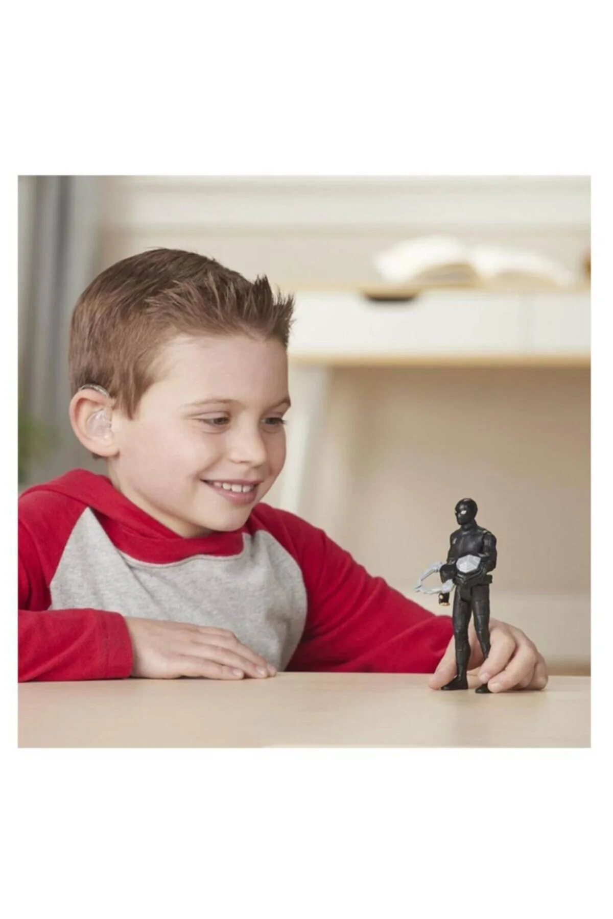 اسباب بازی های فیگور دیگر چند رنگ مردانه و زنانه مرد عنکبوتی دور از خانه Gear E3549 E4120  Hasbro