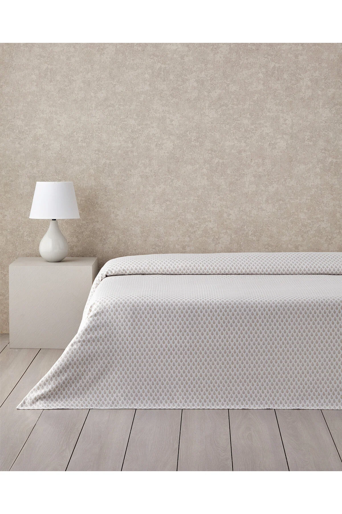 پیکه یک نفره و ست برگهای خالص ECOSOFT DOUBLE PIKE 200X220 CM BEIGE 29.03.2025 English Home