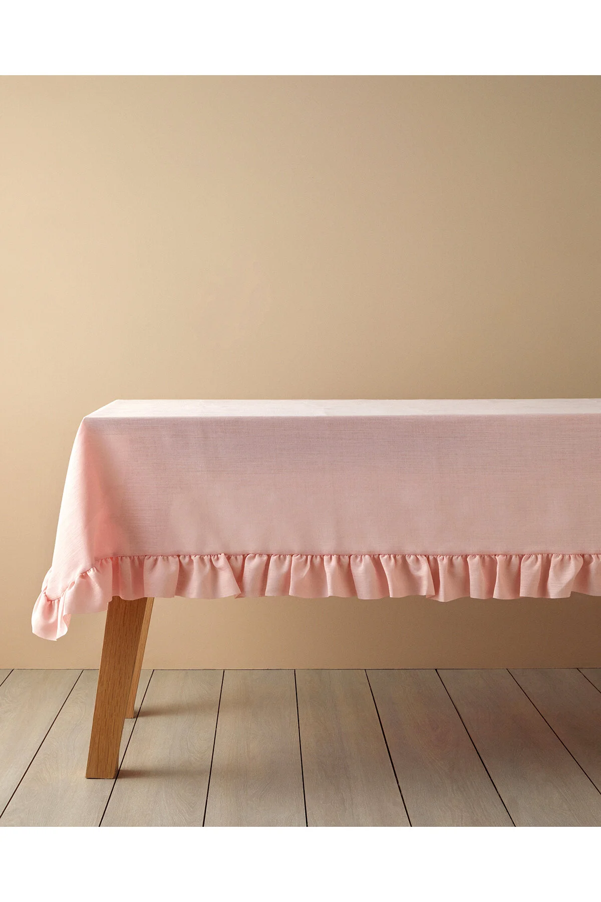 رومیزی میز پلی استر گل PURA CCTRO PINK انگلیش هوم English Home