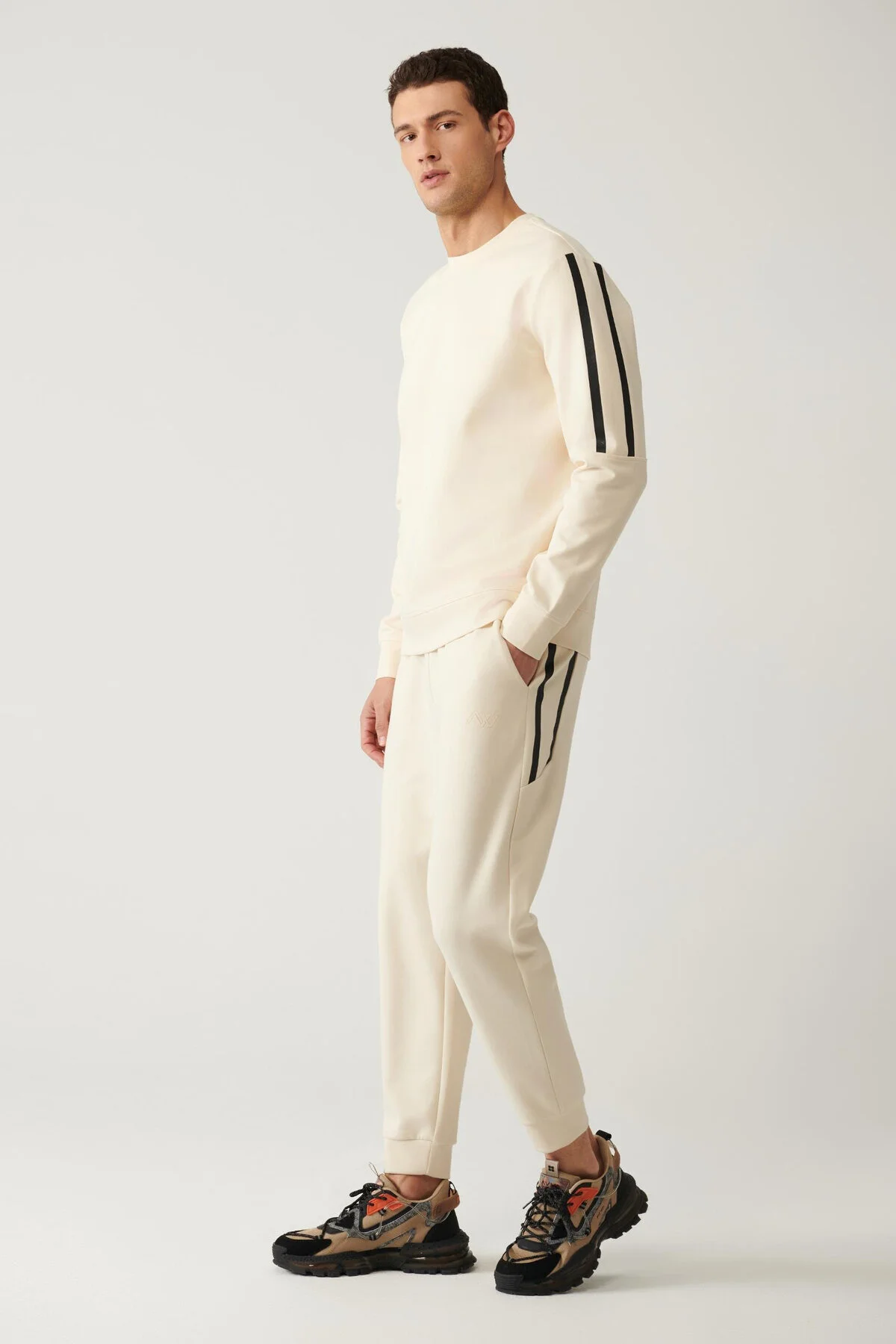 شلوار گرمکن نود مردانه رنگ بژ Interlok Beist Laccked Tracksuit Six آوا Avva