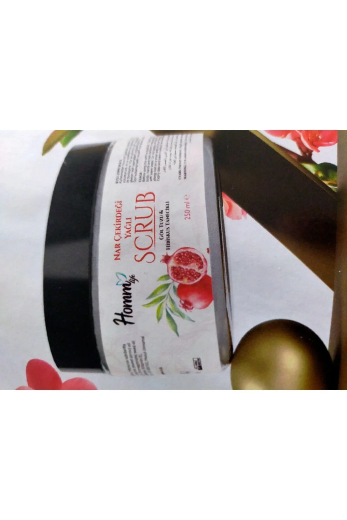 اسکراب بدن با روغن هسته انار مناسب مراقبت از پوست Homm Bitkisel