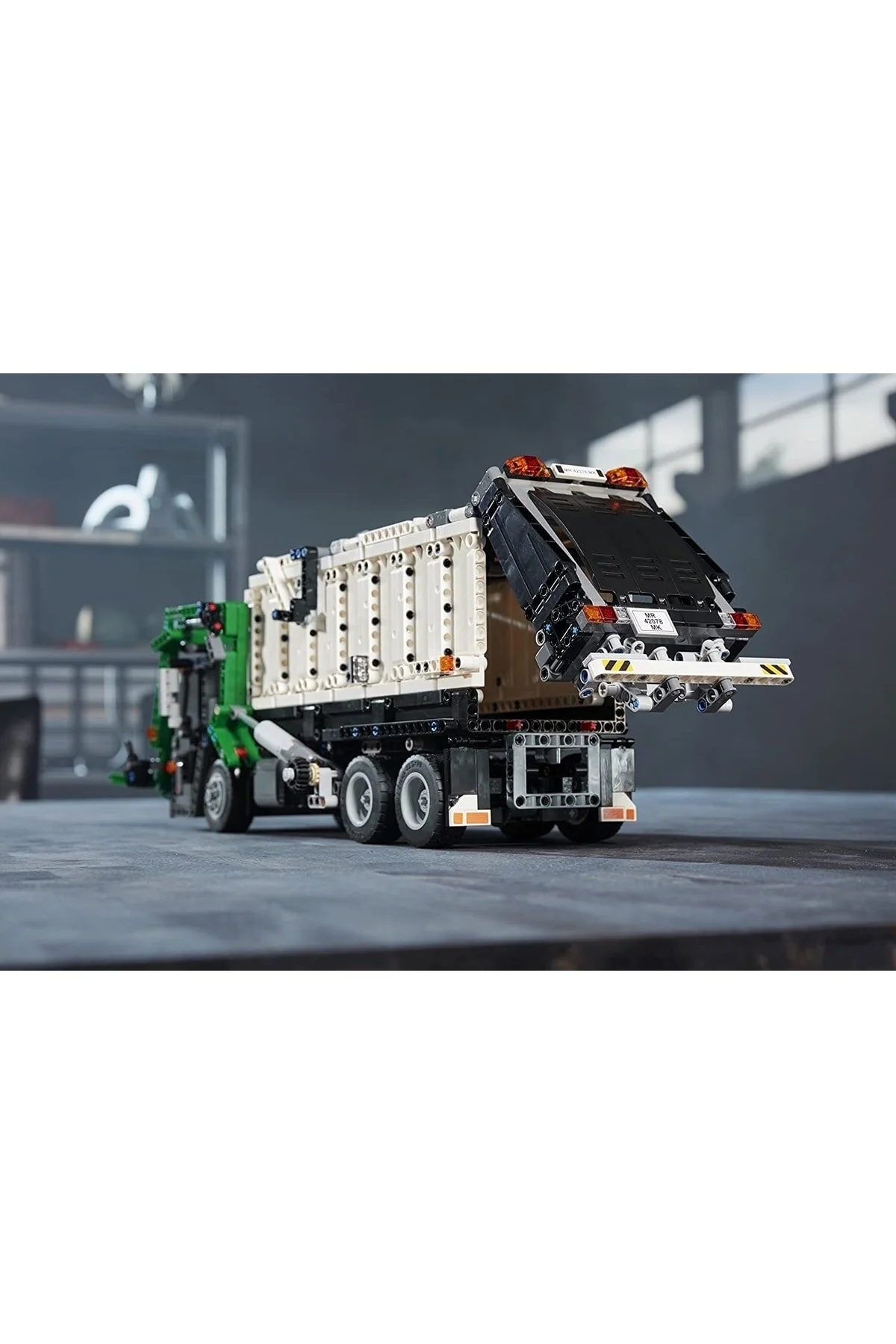 لگو و اسباب بازی های ساخت محور TECHNIC 42078 MACK® ANTHEM از ترکیه LEGO