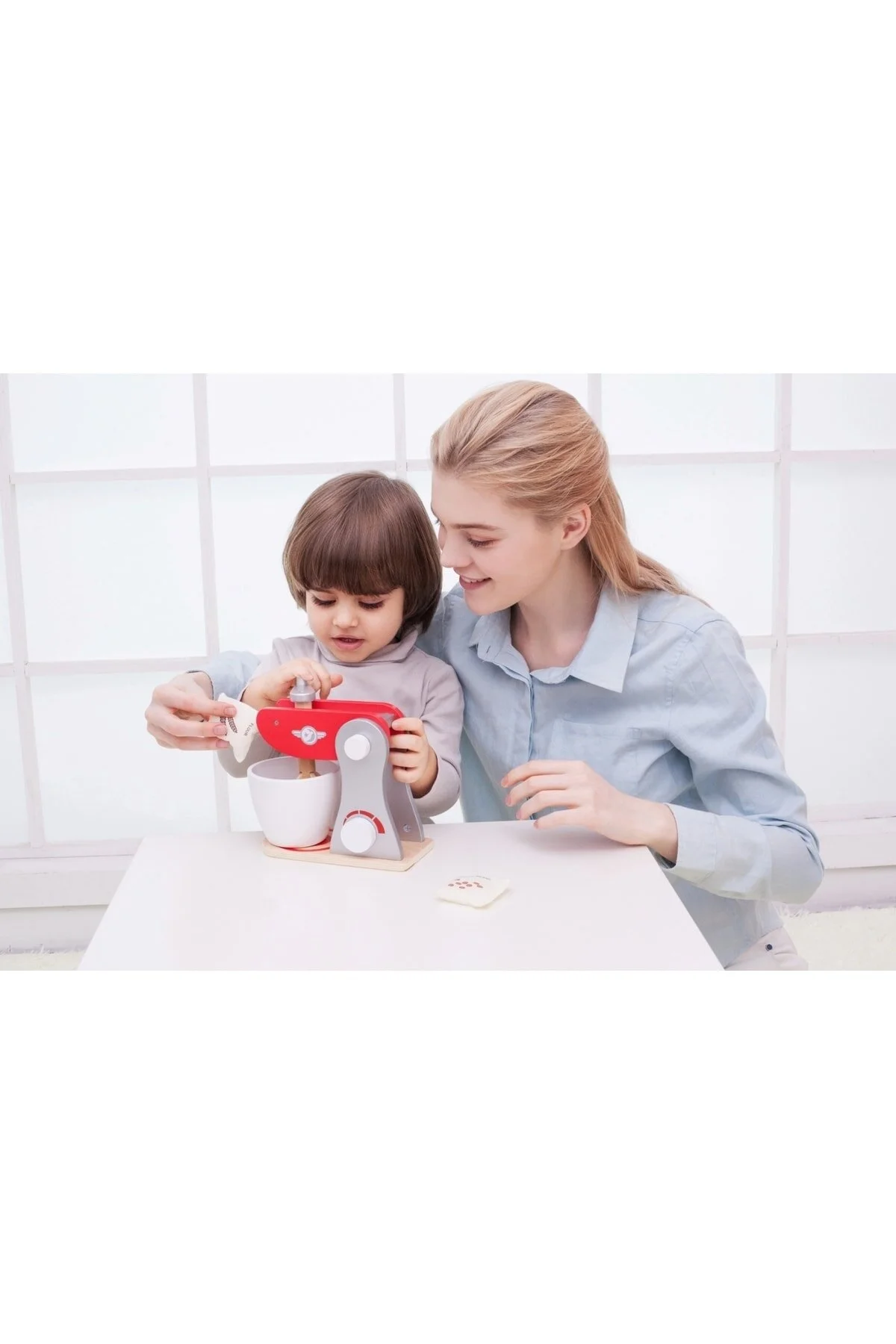 اسباب بازی های چوبی چند رنگ میکسر قرمز نوستالژیک اورجینال Classic World
