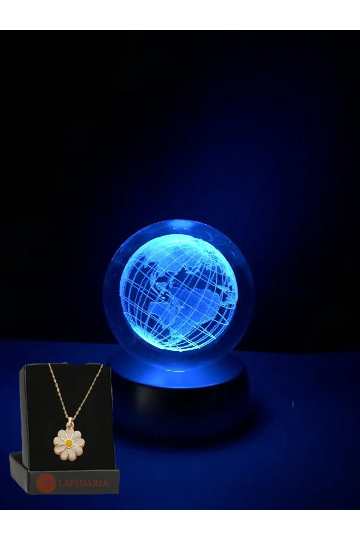 گوی برفی گلوب شیشه ای روشن سه بعدی LED با مضمون جهانی و گردنبند دیزی از ترکیه Lapidaria