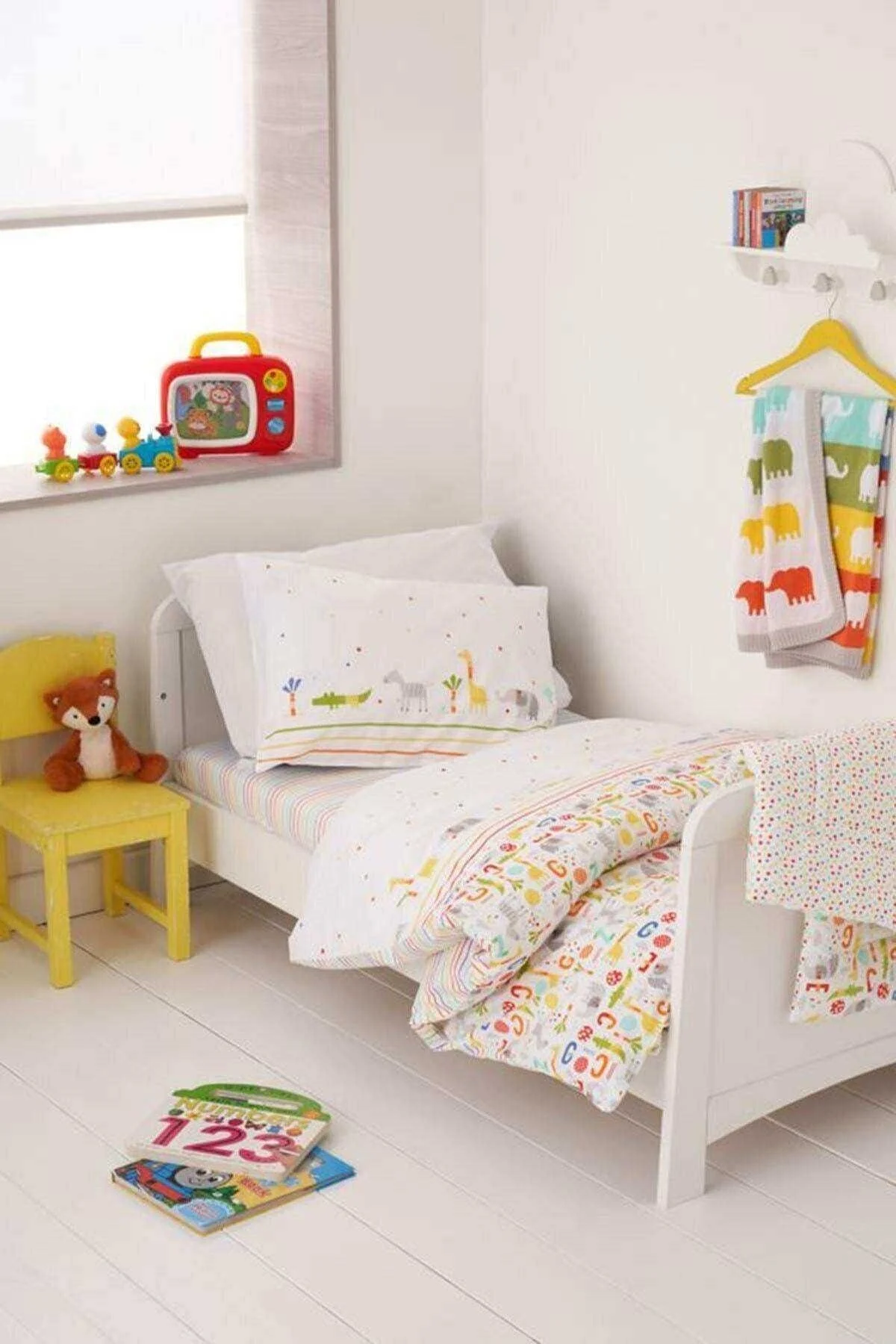 ست کاور لحاف نوزاد و کودک پسرانه دخترانه بچگانه دوستان ناز بچه های کبوتر مجموعه 100X150 Mothercare