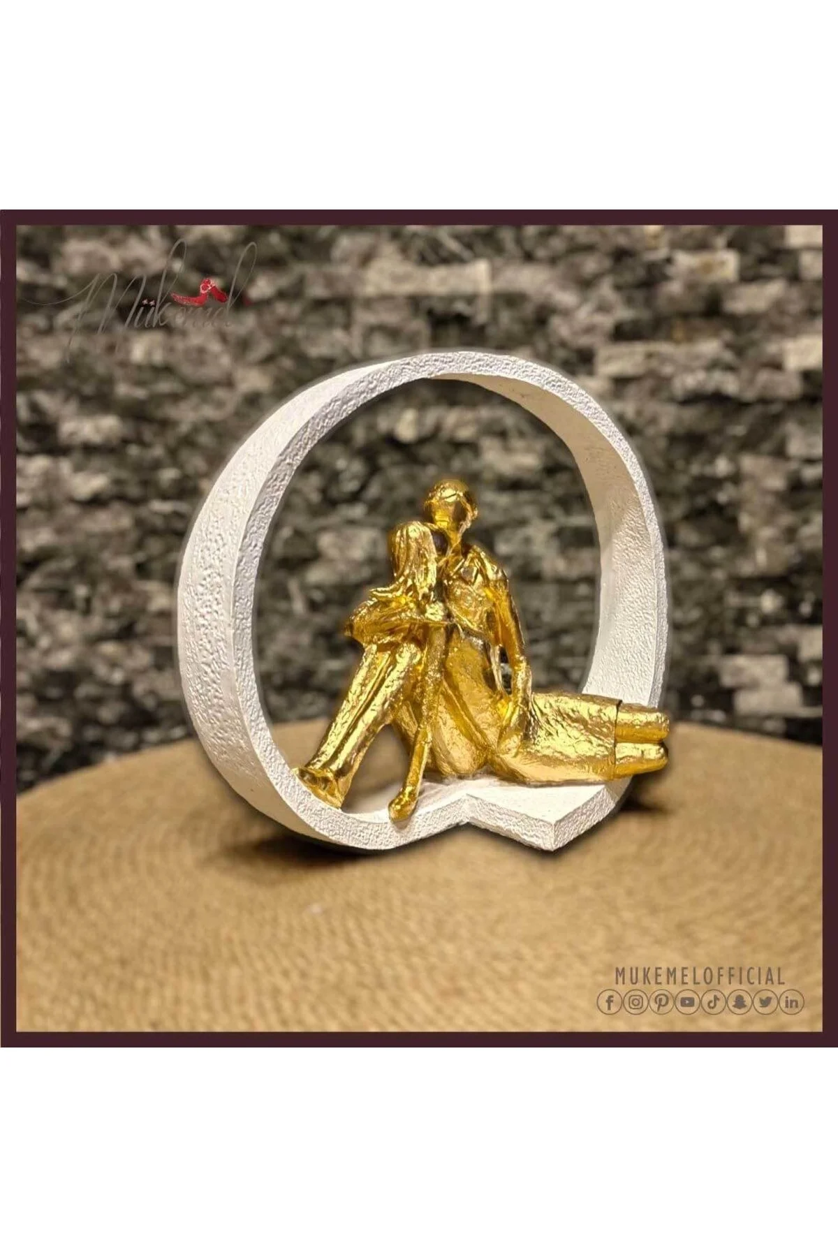 اشیاء دکوراتیو و مجسمه طلایی لحظه هدیه روز ولنتاین عشق دست ساز نیم تنه Mukemel