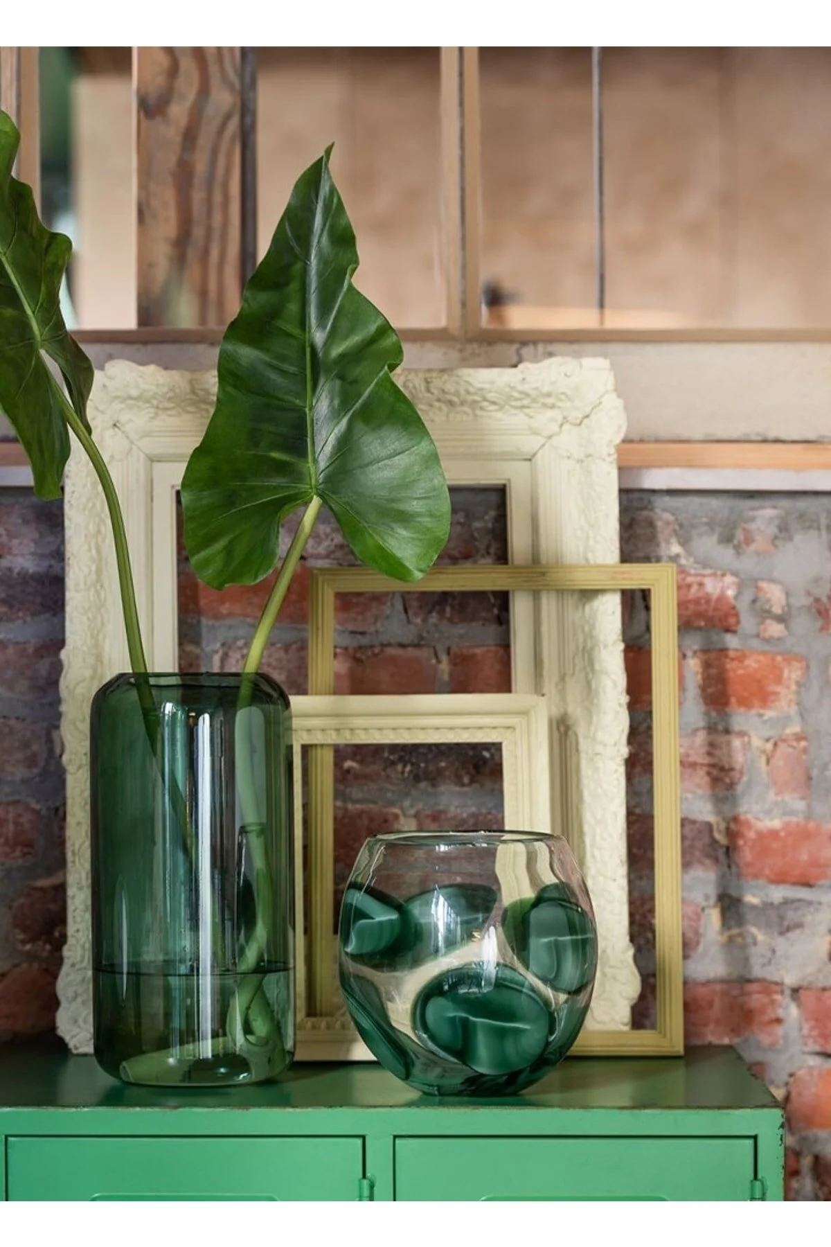 گلدان سبز شیشه ای سیلندر L Laromita Decoration