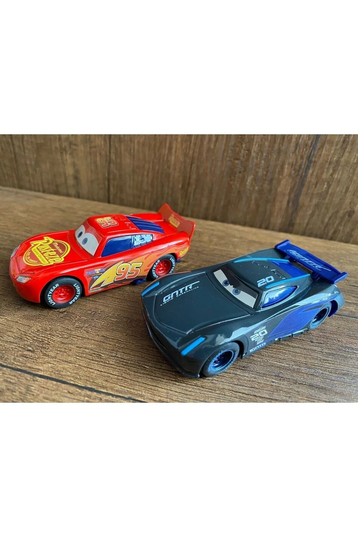 ماشین اسباب بازی CARS LIGHTNING MCQUEEN MATER TOY مجموعه 4 تایی STORM CAR scntoys