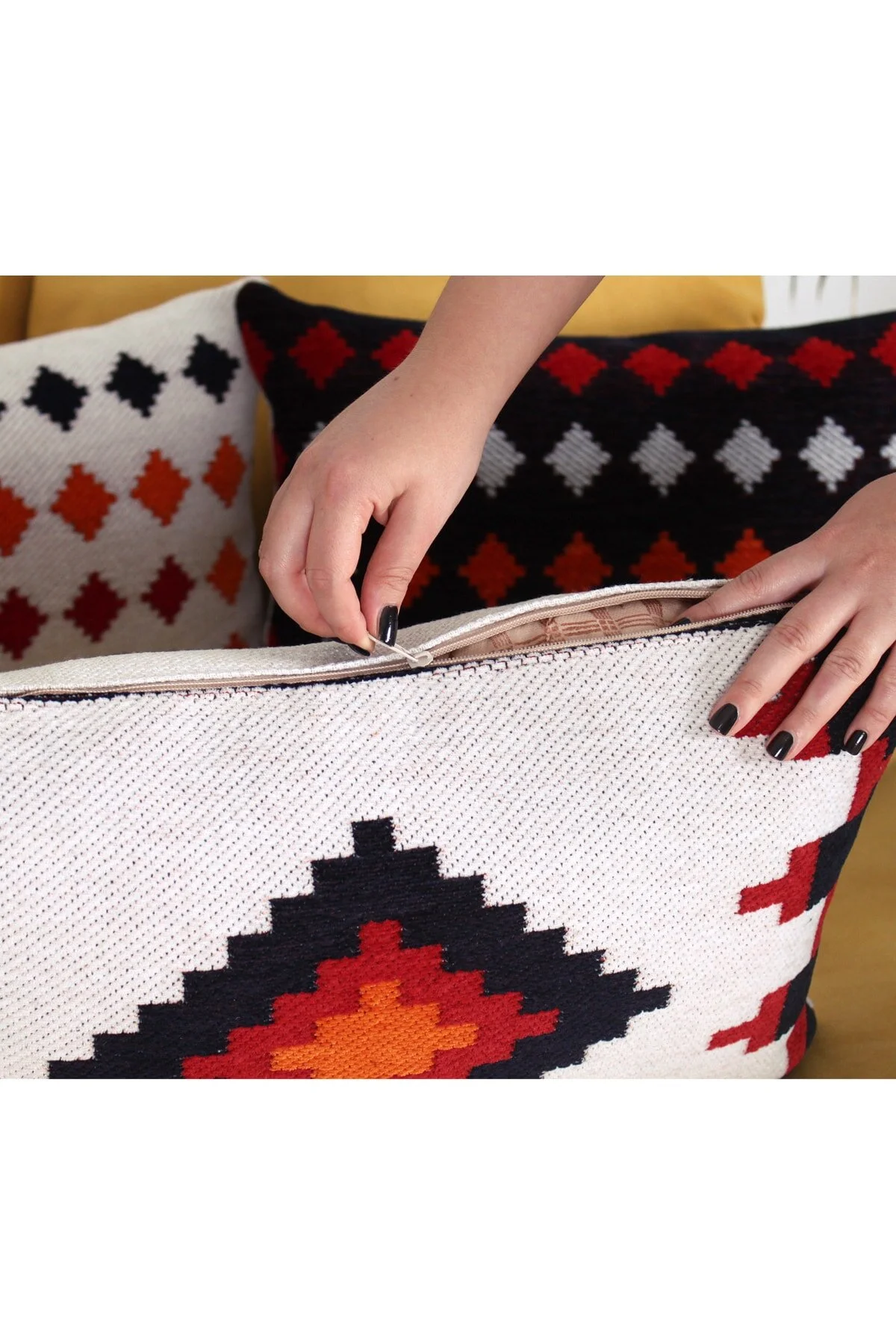 کوسن و کاور بالش روستایی KILIM TROY اورجینال Lorence Home