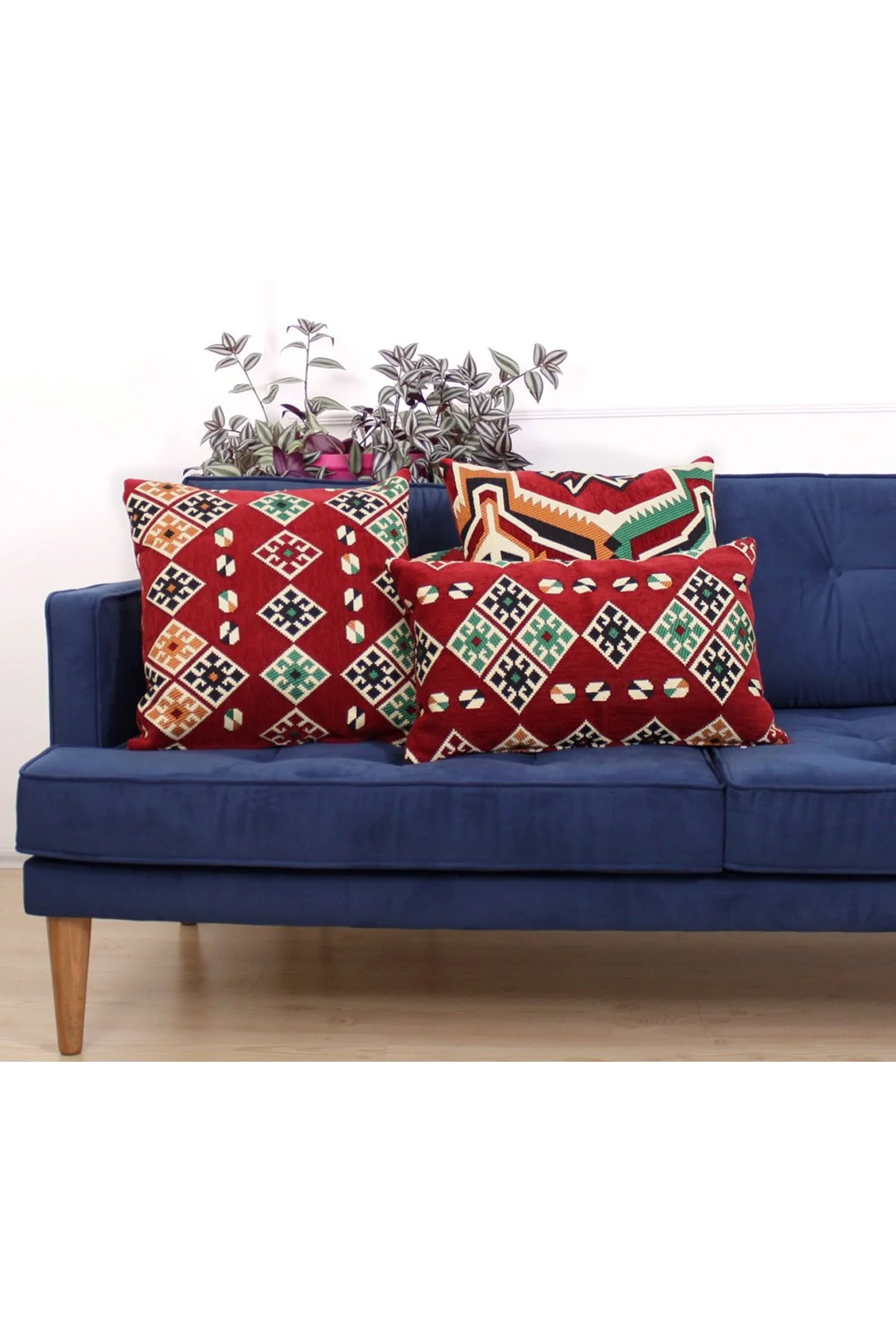 کوسن و کاور اسملی کروت لیدیا اورجینال Lorence Home