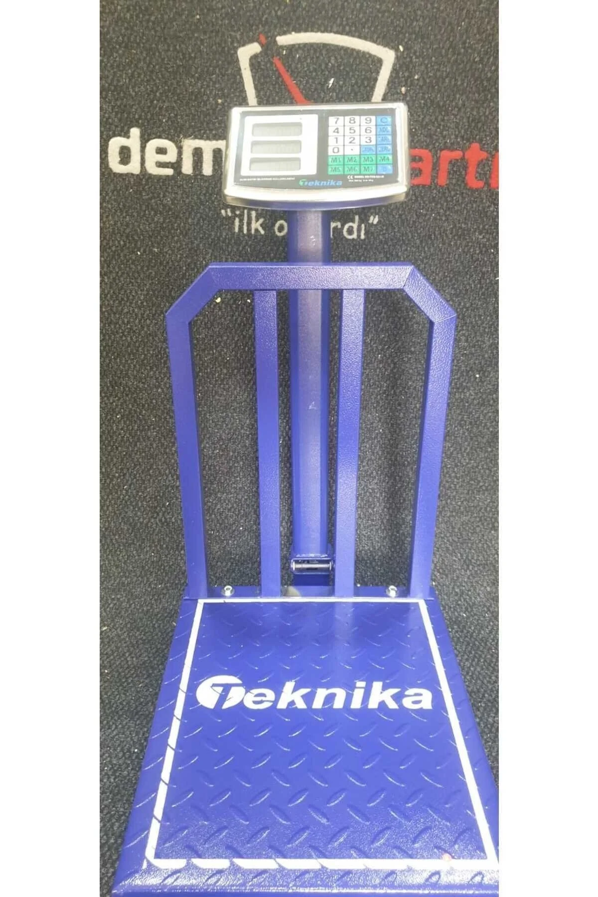ترازو مقیاس های دیجیتال TEKNIKA 300 کیلوگرم وزن و متلاشی Demirtaş Tartı