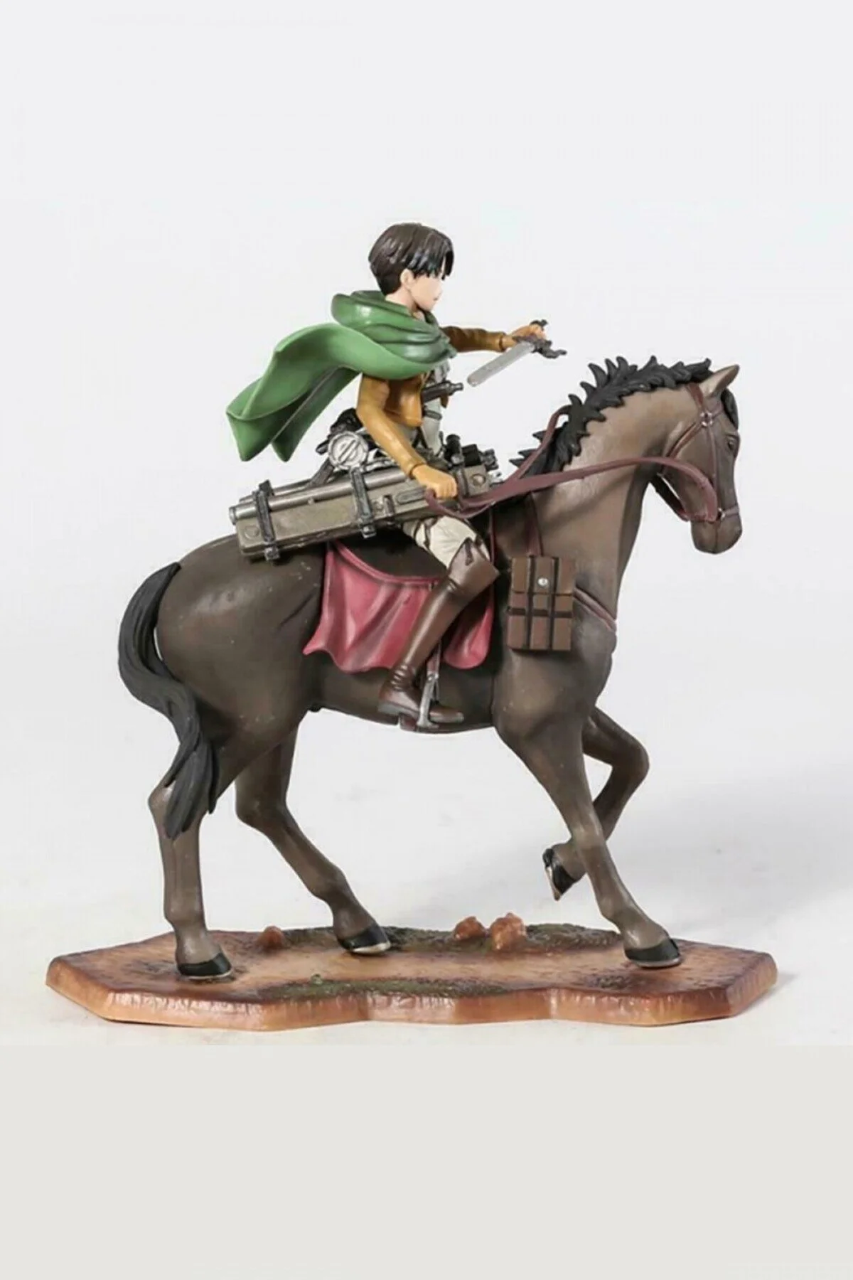 فیگور حمله به TITAN LEVI SOLDIER HORSE اکشن شکل 18 سانتی متر NETAVANTAJ