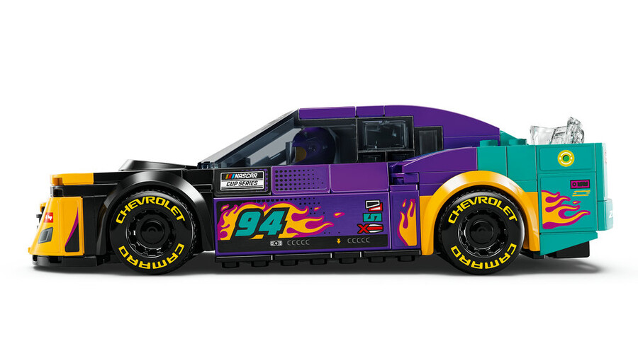 مجموعه ساختنی لگو LEGO اسپید چمپیونز NASCAR شورولت کامارو ZL1 مدل 76935، ۳۲۸ قطعه
