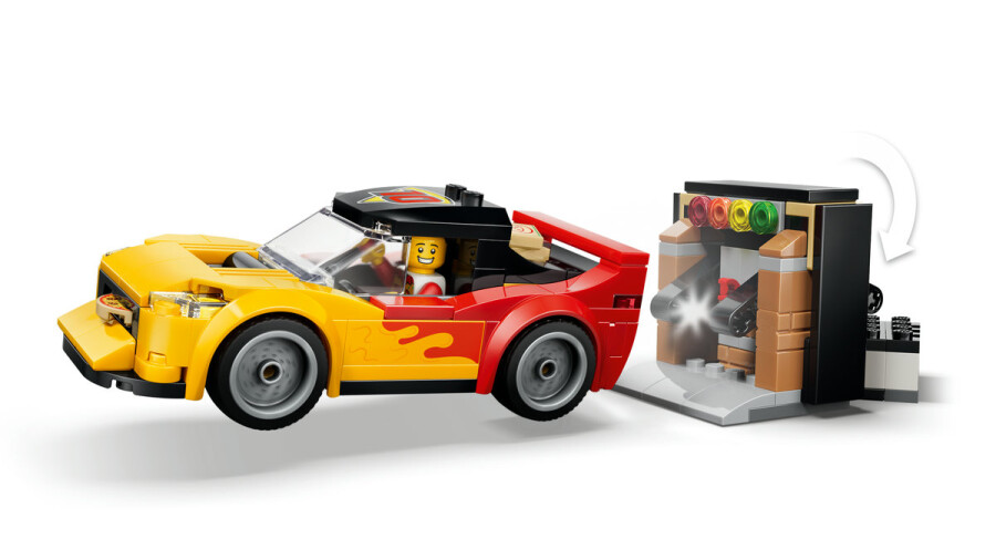 مجموعه ساختنی پیتزافروشی و وسایل نقلیه توزیع پیتزا، لگو LEGO سیتی مدل 60496، ۴۹۴ قطعه، حداقل سن ۶ سال