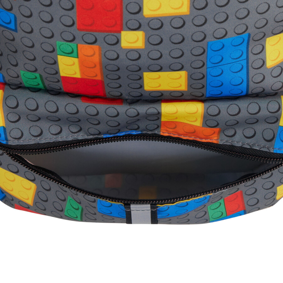 کوله‌پشتی لگو LEGO آیکونیک مدل 20375-2607، طرح قطعات رنگارنگ، حجم ۹ لیتر