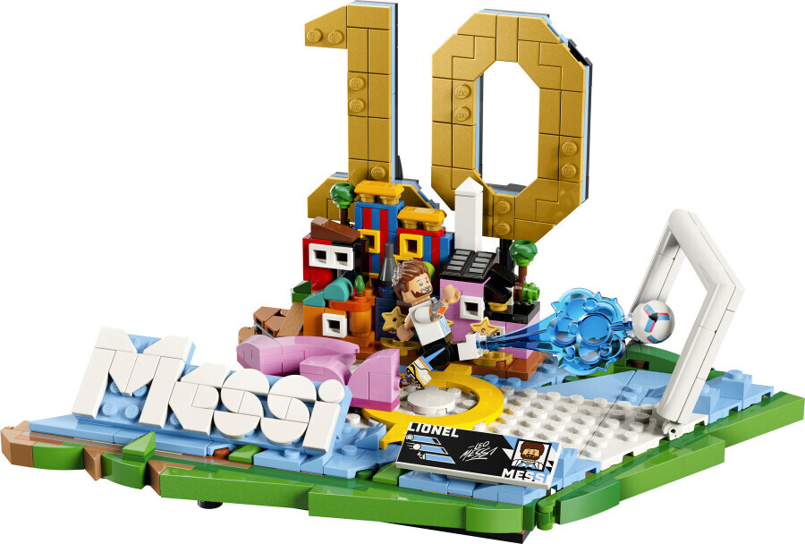 مجموعه ساختنی فوتبال لیونل مسی از لگو LEGO، سری Editions، مدل 43011، ۵۰۰ قطعه